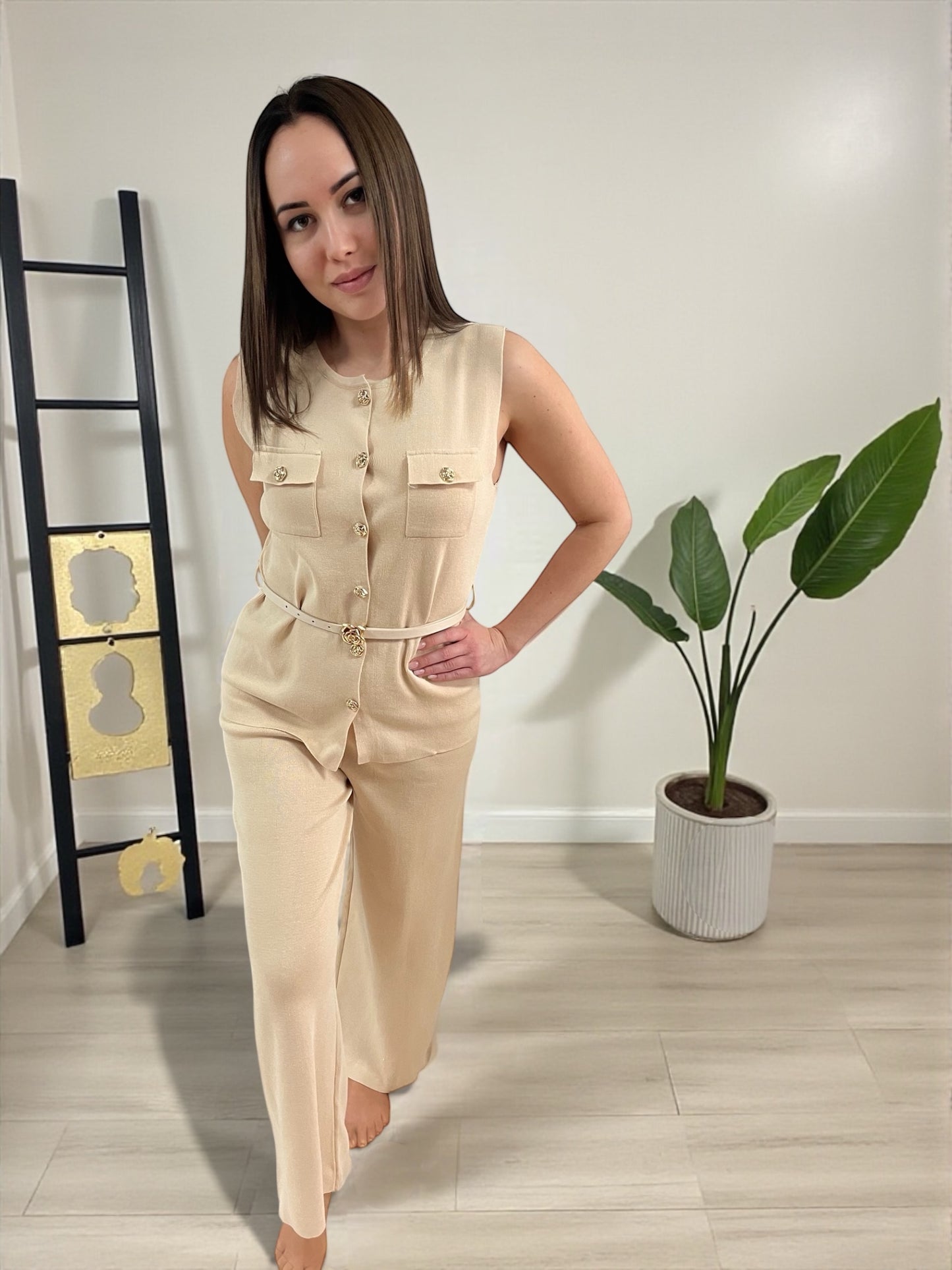 AURA bézs elegáns szett-övvel