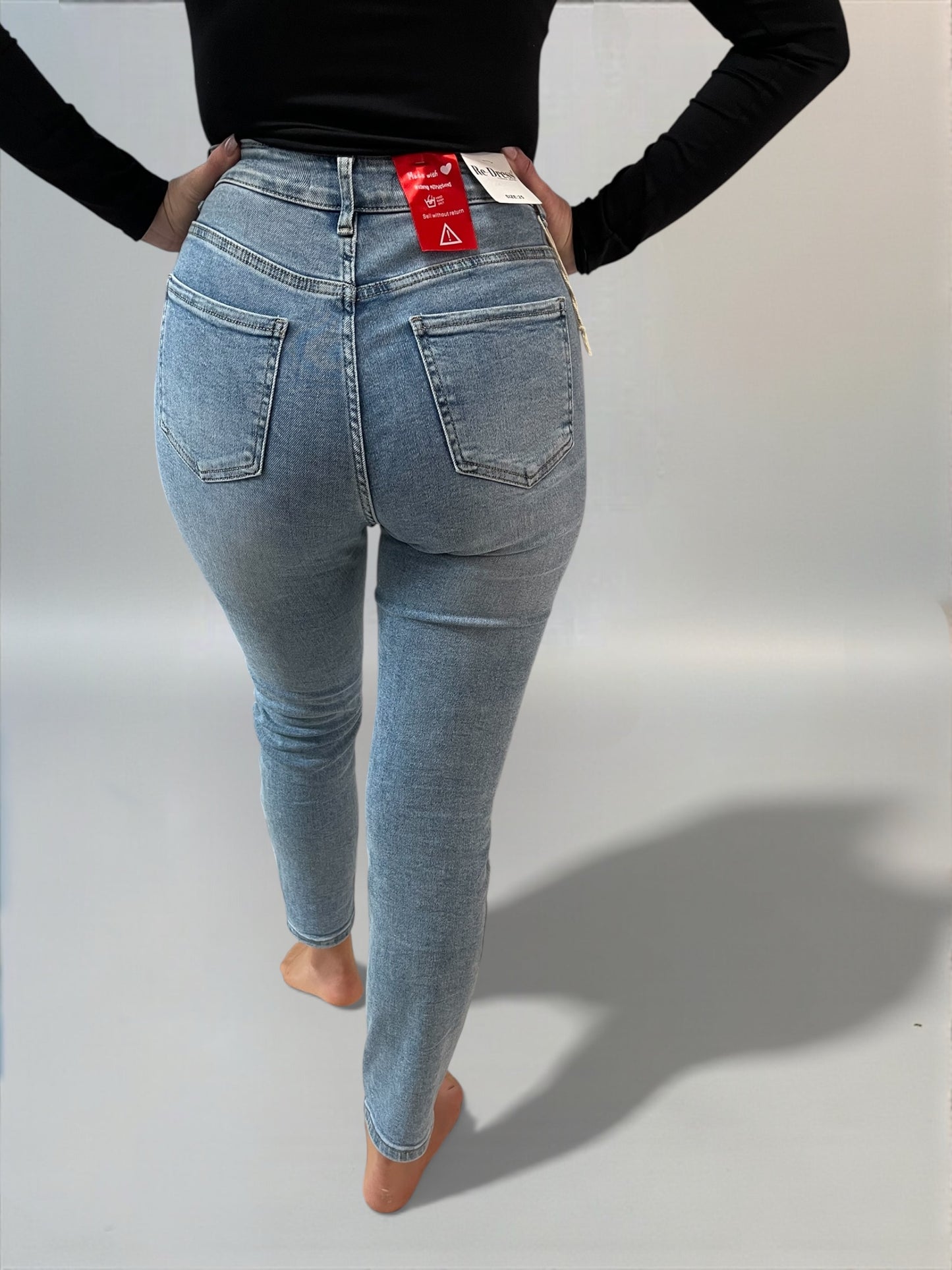 BLAZE strasszkövekkel ellátott farmernadrág